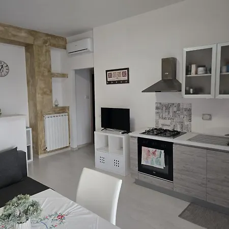 Casa Roncalli 19 *